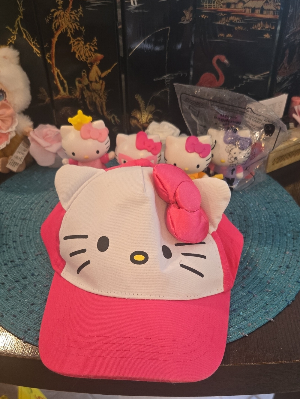Sanrio Hello Kitty Pink and White Bow Cap Hat With Bundle Of Figures